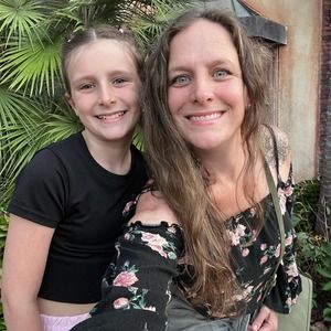 Meet your Posher, Connie